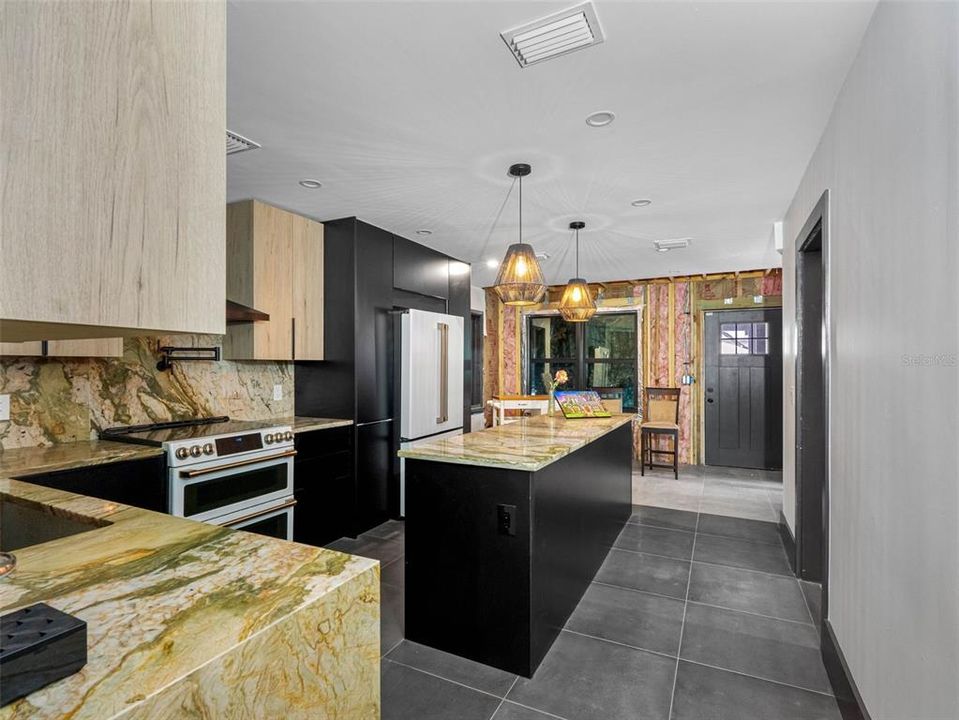 Active With Contract: $675,000 (4 beds, 4 baths, 2777 Square Feet)