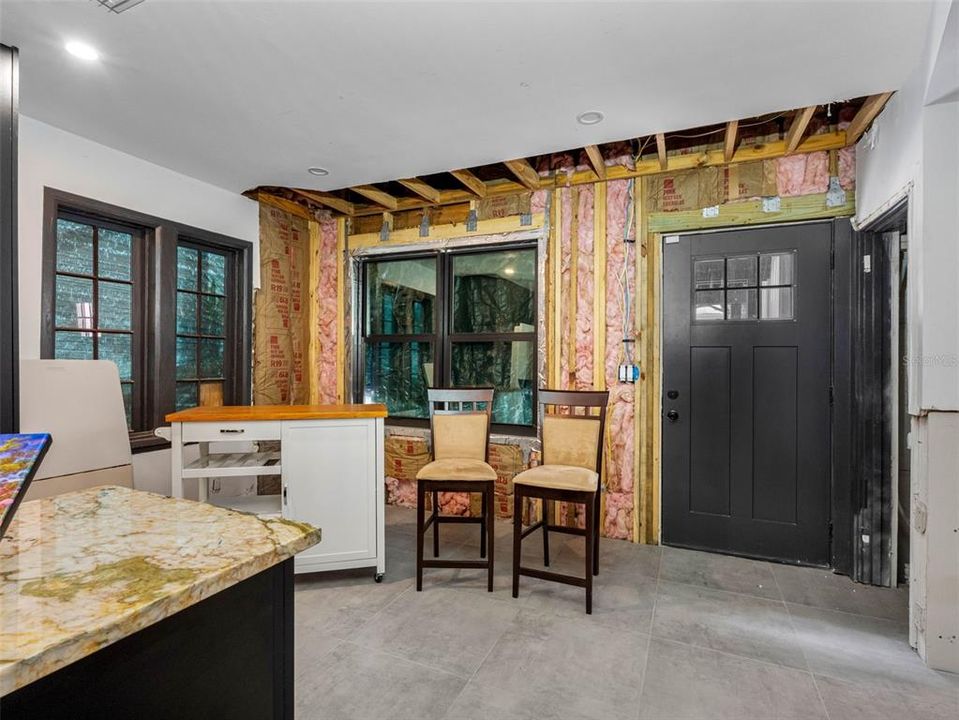 Active With Contract: $675,000 (4 beds, 4 baths, 2777 Square Feet)