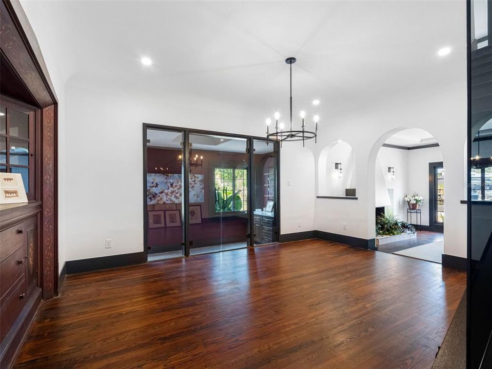 Active With Contract: $675,000 (4 beds, 4 baths, 2777 Square Feet)