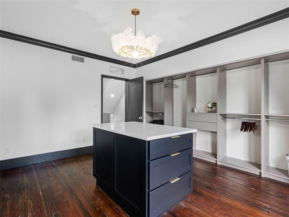 Active With Contract: $675,000 (4 beds, 4 baths, 2777 Square Feet)