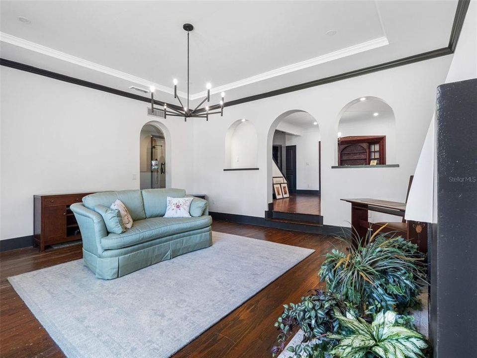 Active With Contract: $675,000 (4 beds, 4 baths, 2777 Square Feet)