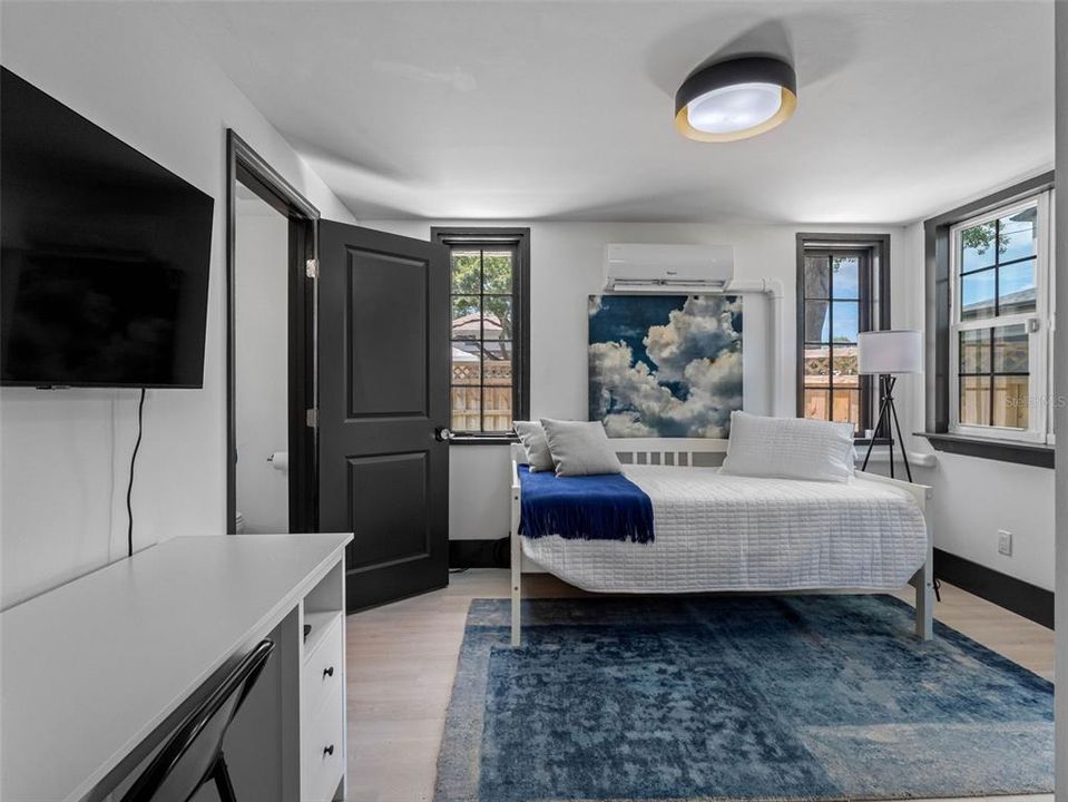 Active With Contract: $675,000 (4 beds, 4 baths, 2777 Square Feet)