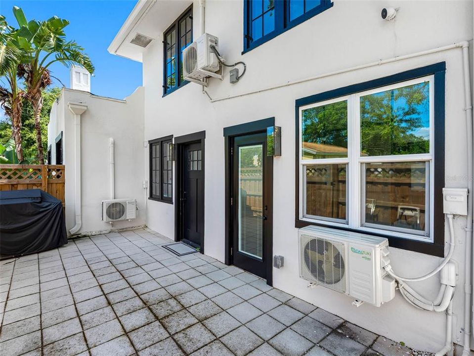 Active With Contract: $675,000 (4 beds, 4 baths, 2777 Square Feet)