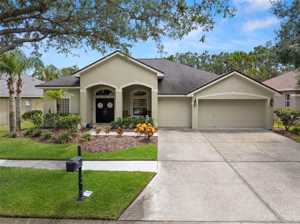 Recently Rented: $4,200 (4 beds, 3 baths, 2289 Square Feet)