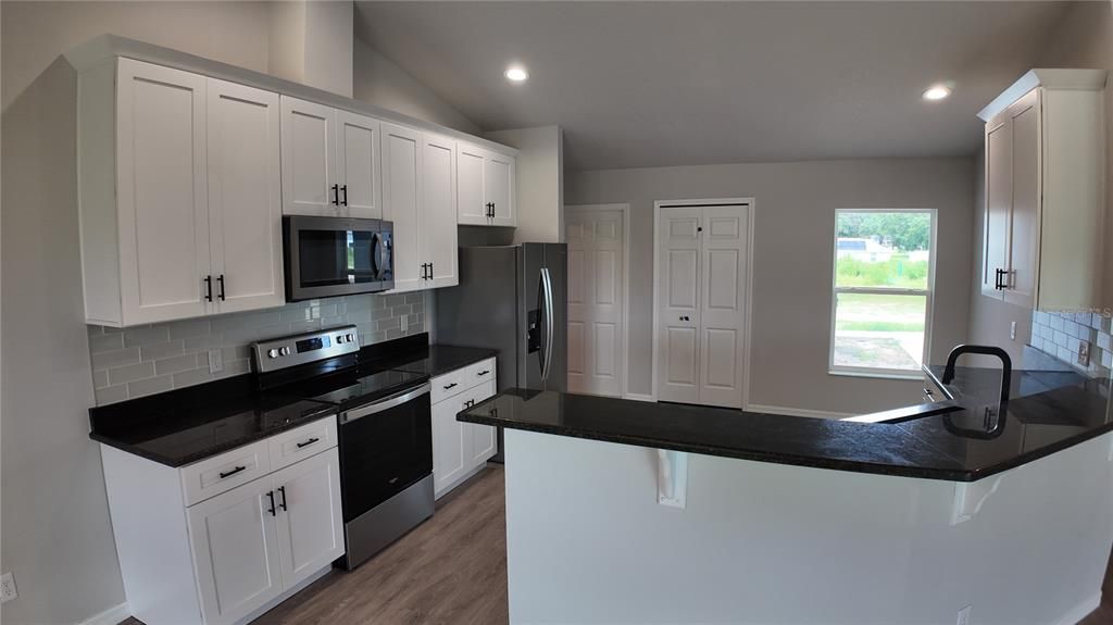 Active With Contract: $269,990 (4 beds, 2 baths, 1573 Square Feet)