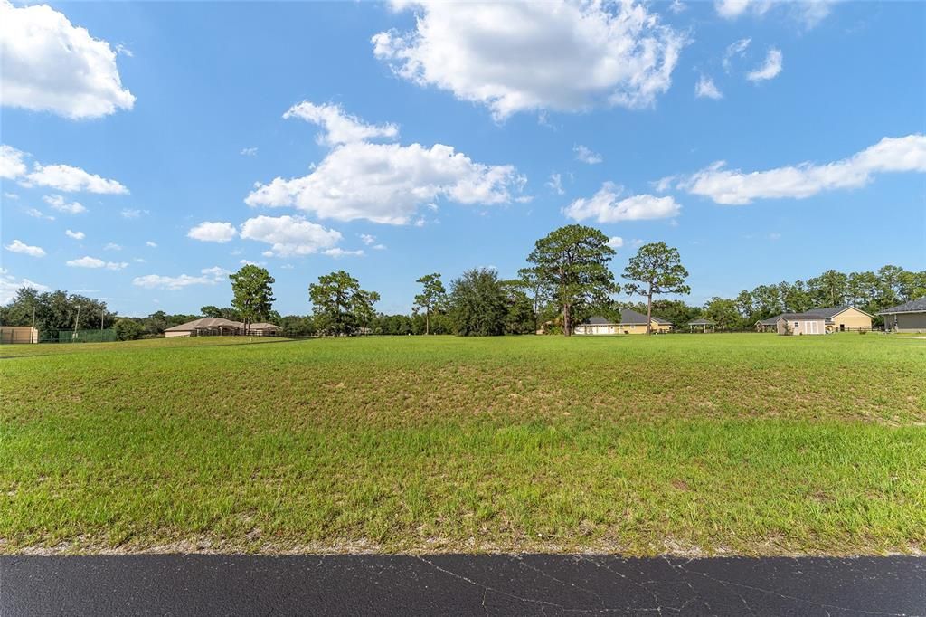 最近售出: $90,000 (1.66 acres)