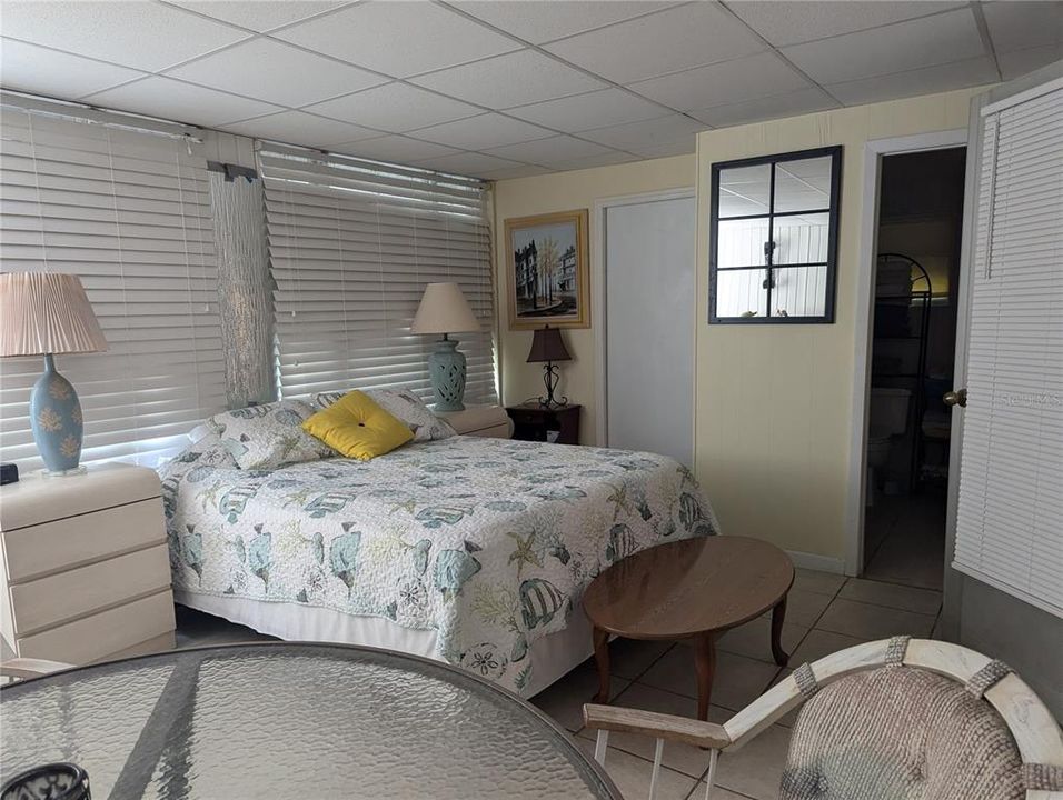 待售: $115,000 (2 贝兹, 2 浴室, 980 平方英尺)