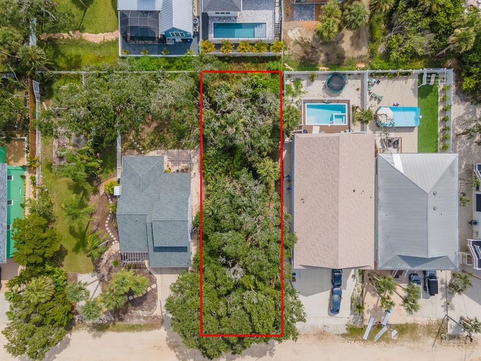 На продажу: $172,900 (0.20 acres)