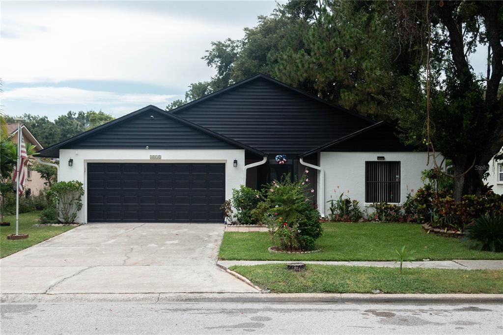 Recently Sold: $369,000 (3 beds, 2 baths, 1560 Square Feet)
