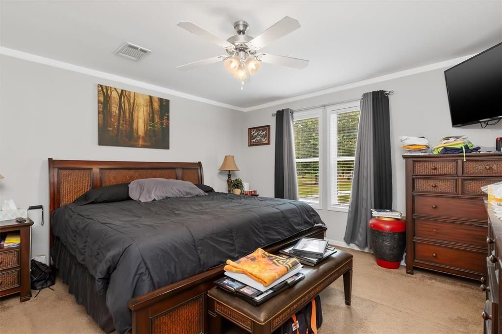 En Venta: $439,999 (3 camas, 2 baños, 1560 Pies cuadrados)