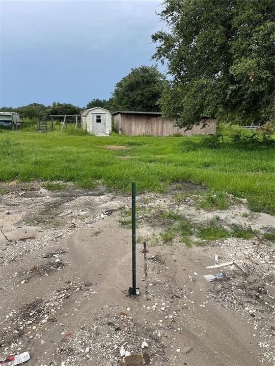 En Venta: $190,000 (5.05 acres)