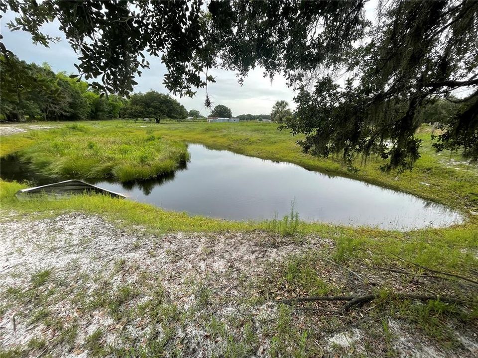 En Venta: $190,000 (5.05 acres)