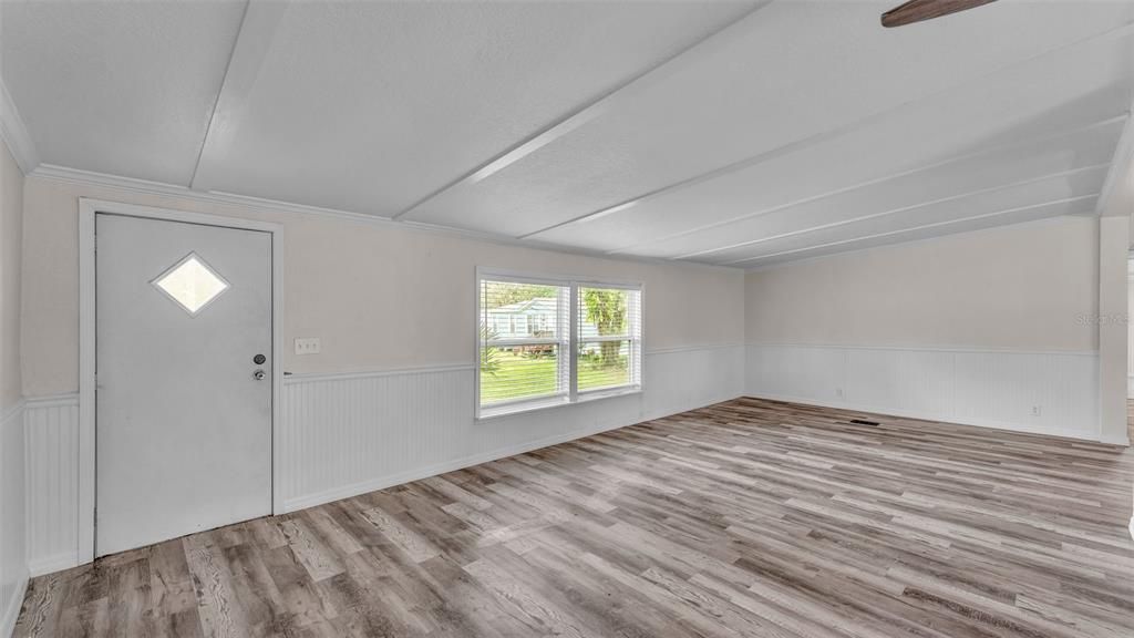 待售: $229,900 (4 贝兹, 2 浴室, 1830 平方英尺)