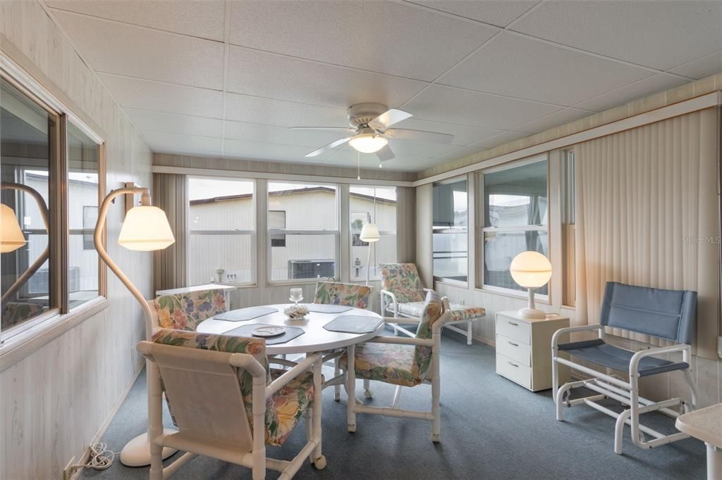 En Venta: $114,000 (2 camas, 2 baños, 1008 Pies cuadrados)