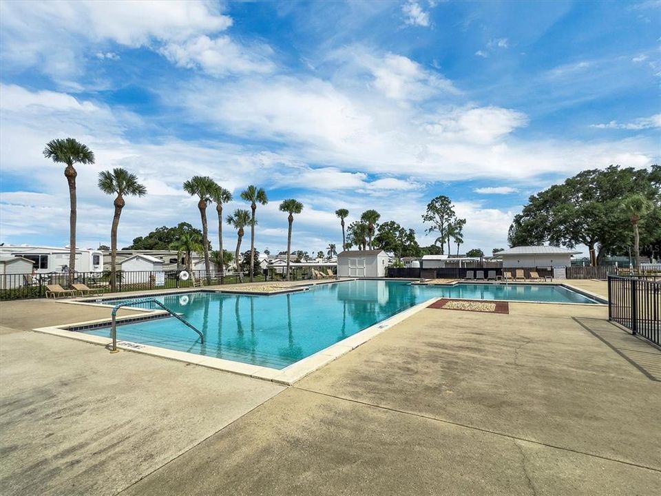 待售: $59,900 (0.07 acres)