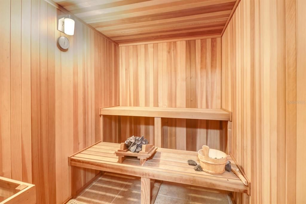 待售: $150,000 (2 贝兹, 2 浴室, 1255 平方英尺)