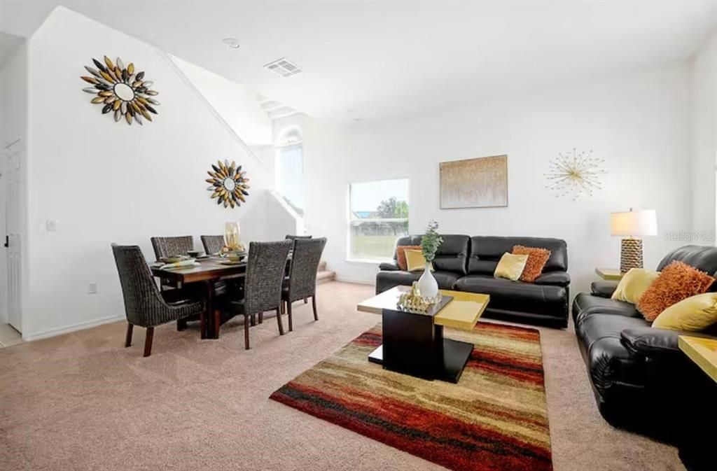 For Sale: $449,900 (5 beds, 3 baths, 2345 Square Feet)