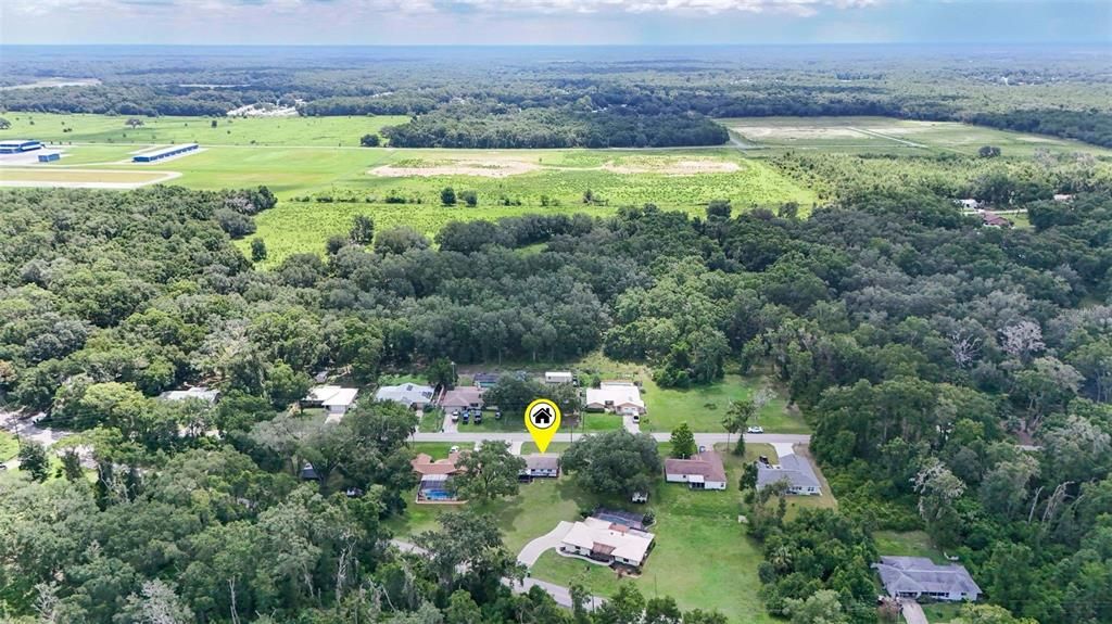 На продажу: $199,000 (2 спален, 1 ванн, 865 Квадратных фут)