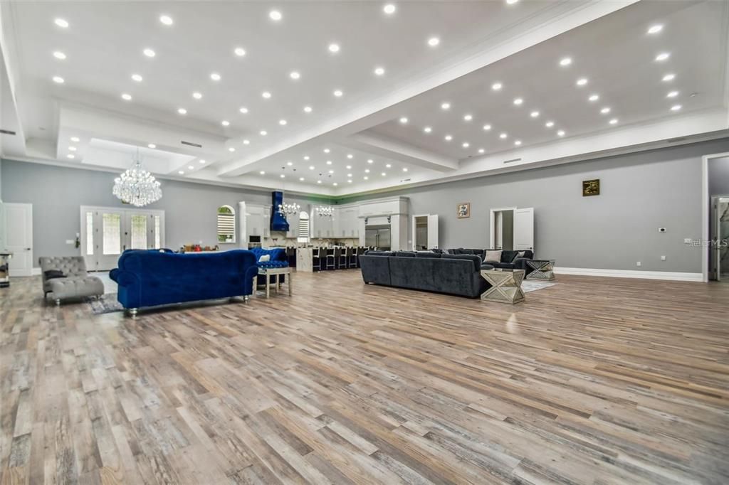 待售: $1,699,000 (4 贝兹, 5 浴室, 6077 平方英尺)