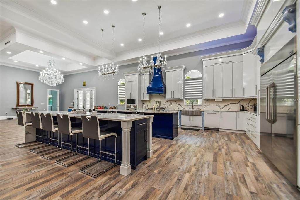 待售: $1,699,000 (4 贝兹, 5 浴室, 6077 平方英尺)