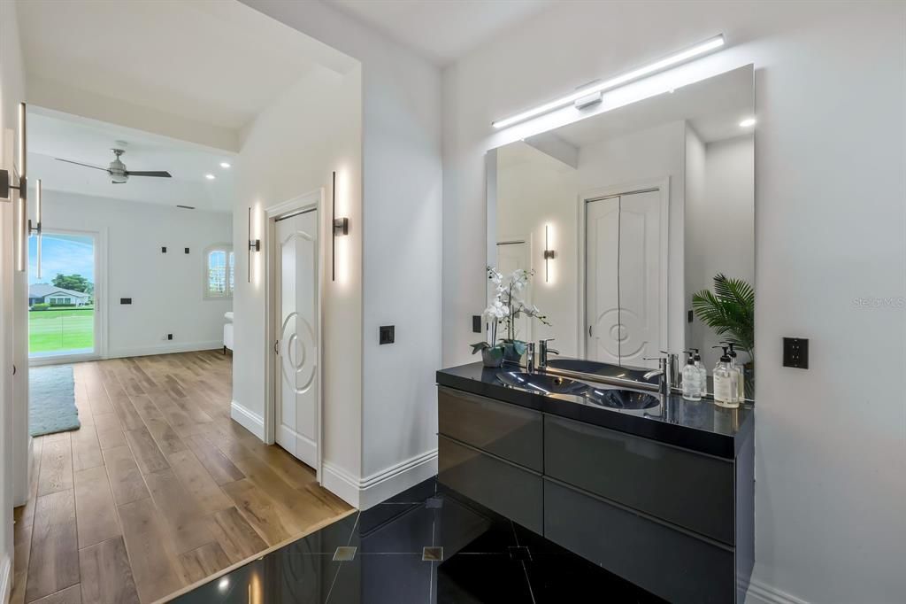 En Venta: $2,499,999 (4 camas, 4 baños, 5814 Pies cuadrados)