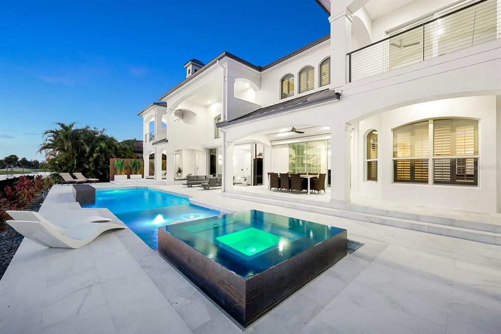 En Venta: $2,499,999 (4 camas, 4 baños, 5814 Pies cuadrados)