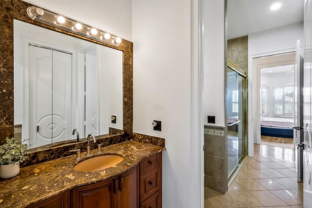 En Venta: $2,499,999 (4 camas, 4 baños, 5814 Pies cuadrados)