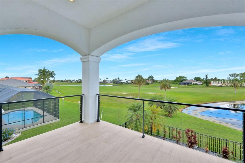 En Venta: $2,499,999 (4 camas, 4 baños, 5814 Pies cuadrados)