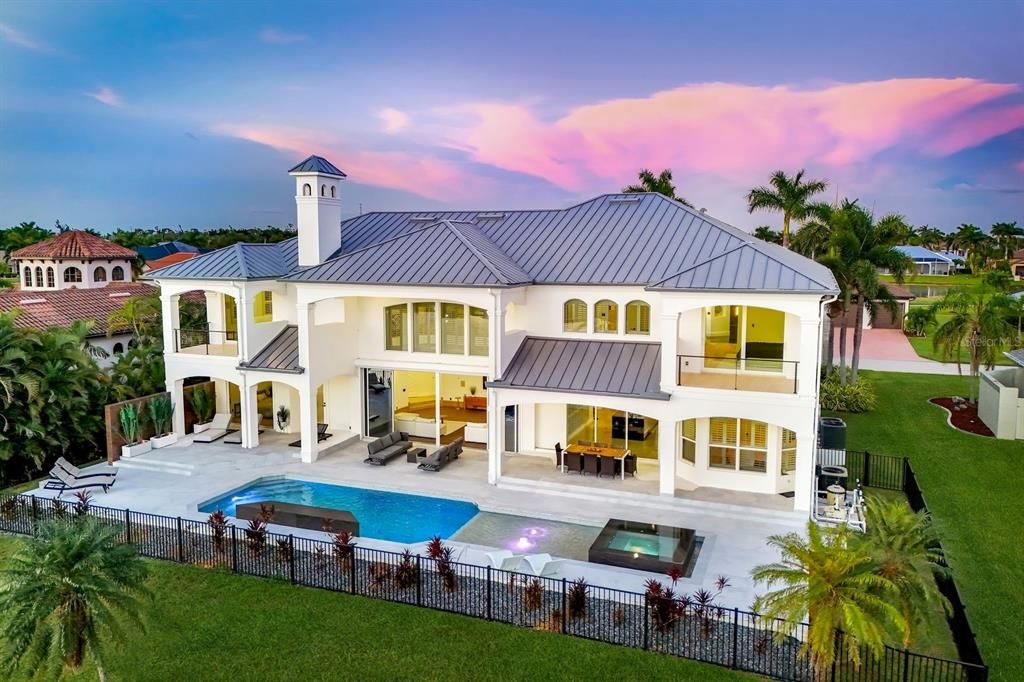 En Venta: $2,499,999 (4 camas, 4 baños, 5814 Pies cuadrados)