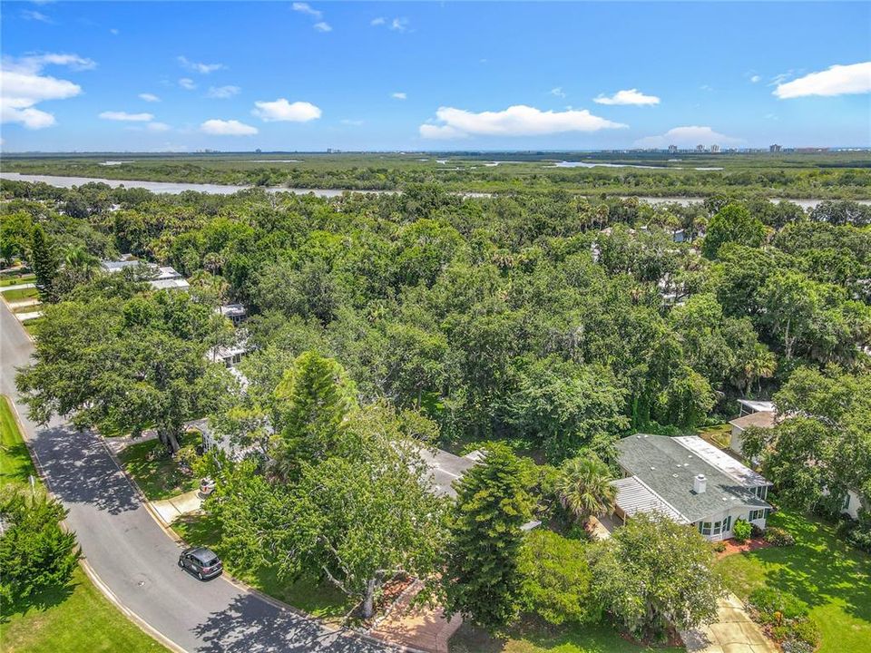 待售: $199,000 (2 贝兹, 2 浴室, 1193 平方英尺)