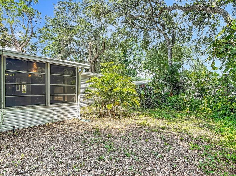 待售: $199,000 (2 贝兹, 2 浴室, 1193 平方英尺)