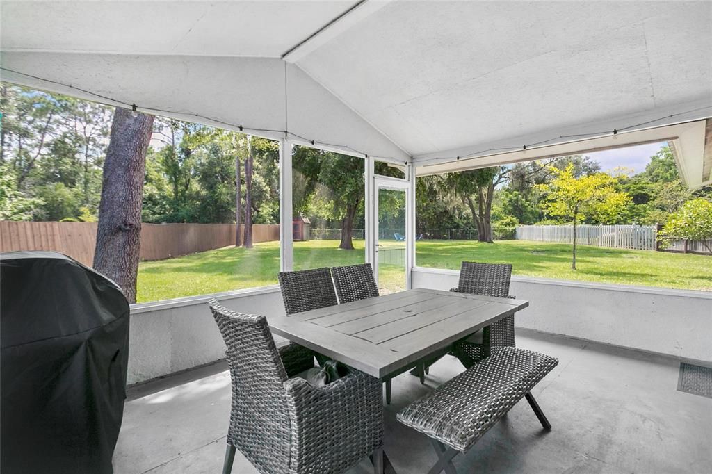 En Venta: $439,900 (3 camas, 2 baños, 1585 Pies cuadrados)