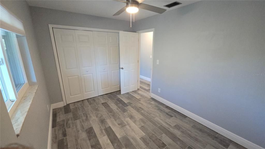 For Rent: $1,300 (2 beds, 1 baths, 792 Square Feet)