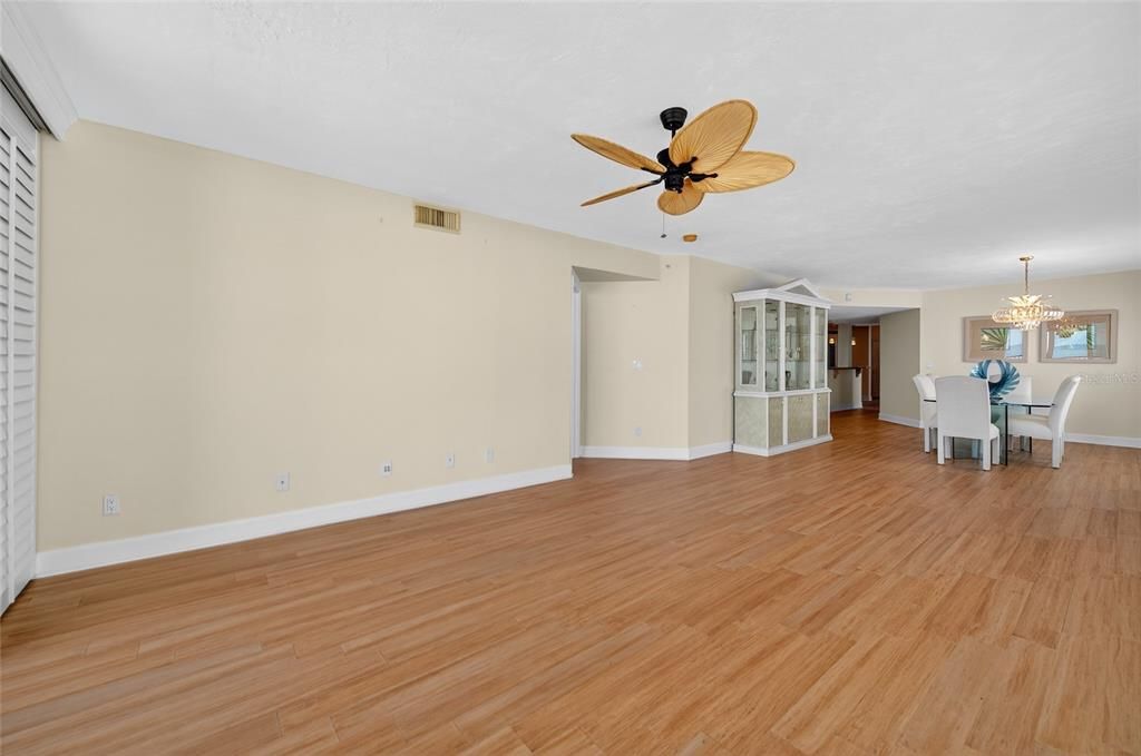 For Sale: $599,000 (3 beds, 3 baths, 2060 Square Feet)