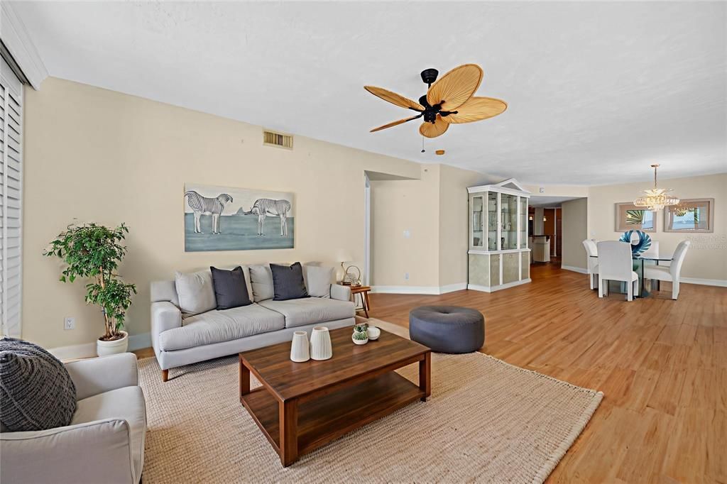 For Sale: $599,000 (3 beds, 3 baths, 2060 Square Feet)