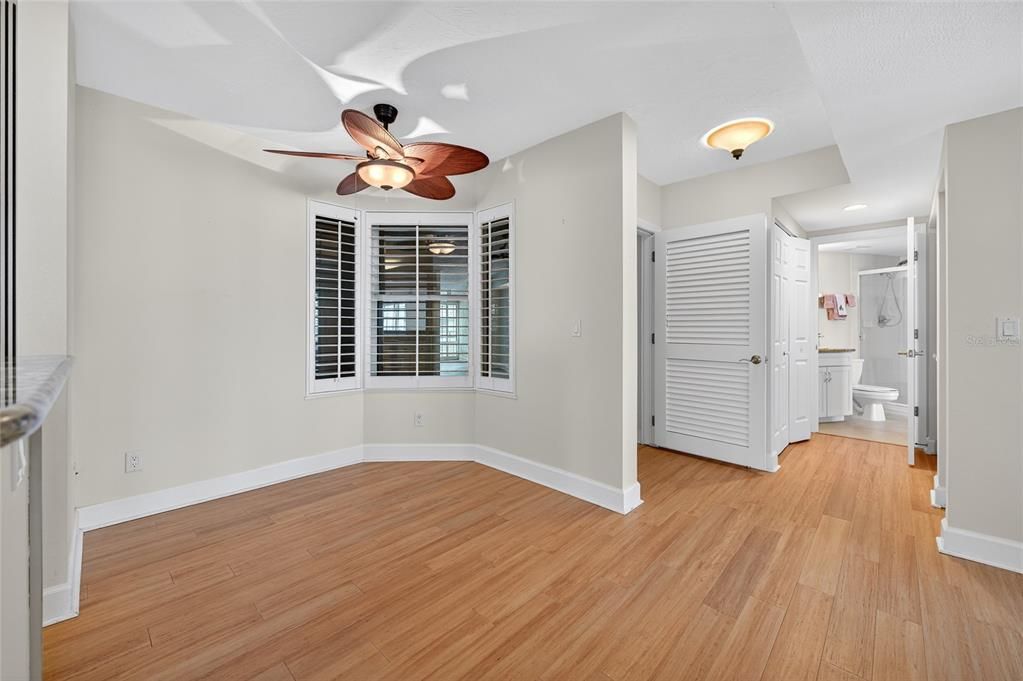 For Sale: $599,000 (3 beds, 3 baths, 2060 Square Feet)