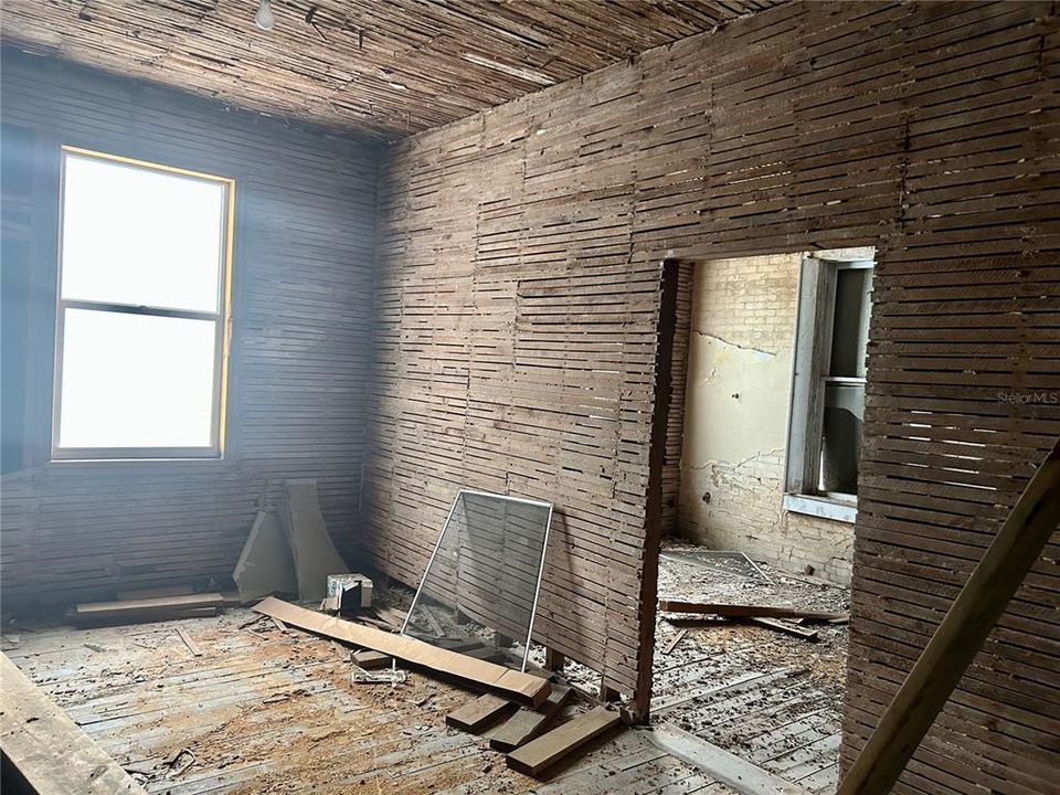 На продажу: $950,000 (0 спален, 0 ванн, 3600 Квадратных фут)