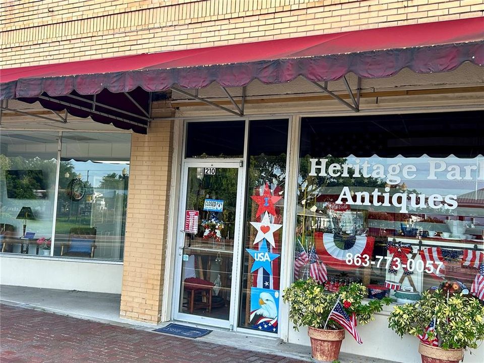 На продажу: $950,000 (0 спален, 0 ванн, 3600 Квадратных фут)