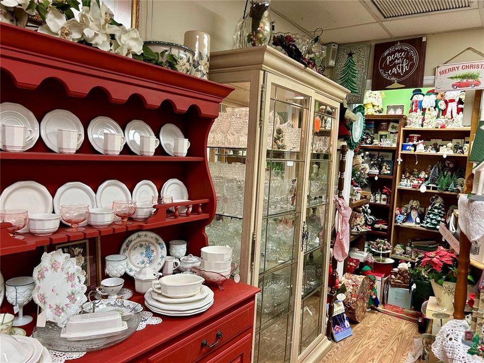 На продажу: $950,000 (0 спален, 0 ванн, 3600 Квадратных фут)