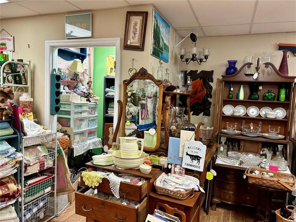 На продажу: $950,000 (0 спален, 0 ванн, 3600 Квадратных фут)