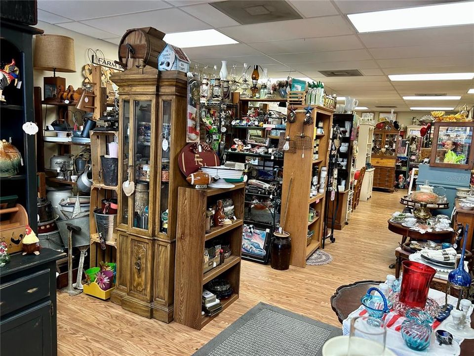 На продажу: $950,000 (0 спален, 0 ванн, 3600 Квадратных фут)