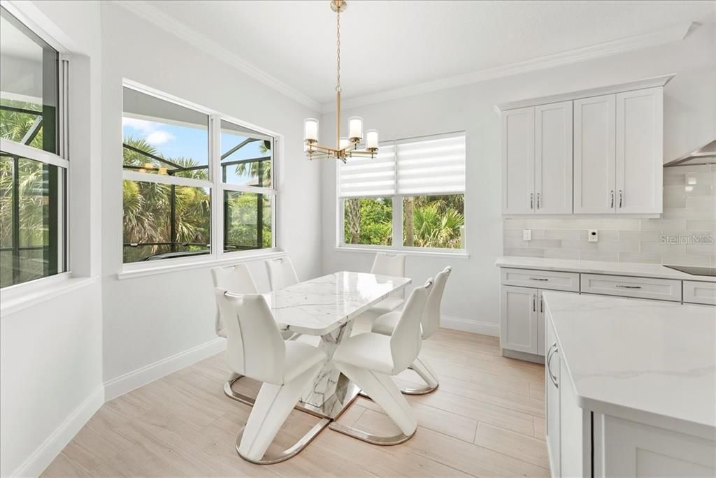 For Sale: $2,295,000 (5 beds, 4 baths, 3541 Square Feet)