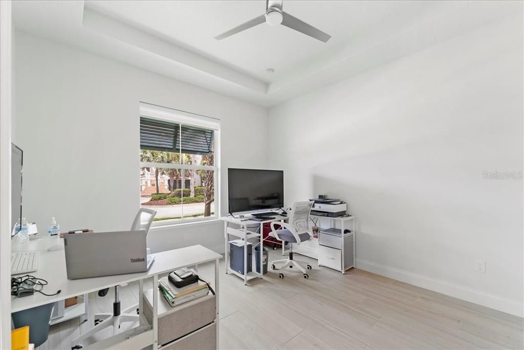 For Sale: $2,295,000 (5 beds, 4 baths, 3541 Square Feet)