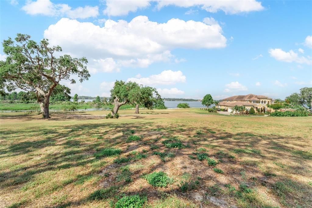 For Sale: $765,900 (1.52 acres)
