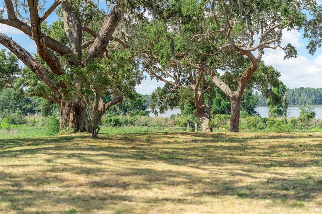 For Sale: $765,900 (1.52 acres)