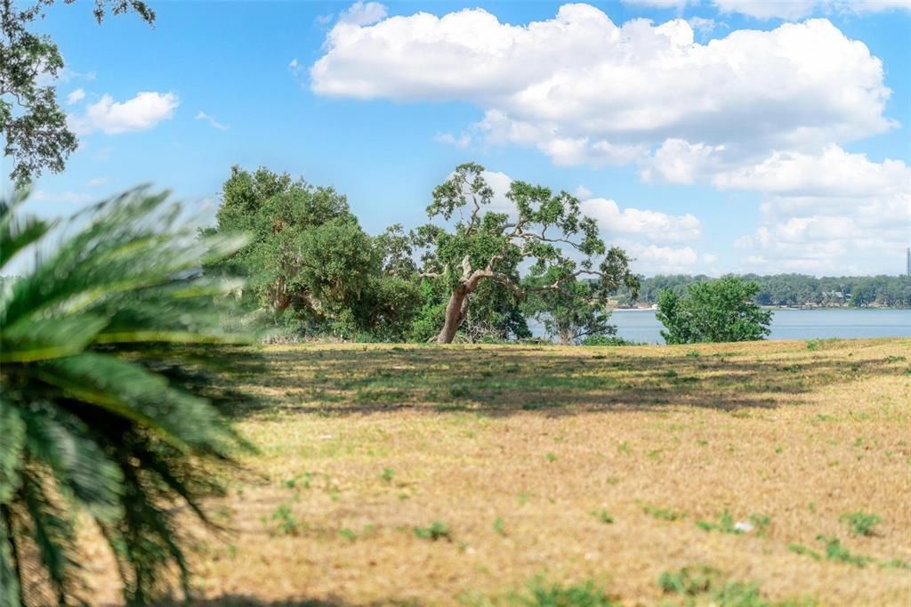 For Sale: $765,900 (1.52 acres)