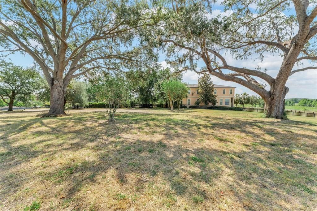 For Sale: $765,900 (1.52 acres)