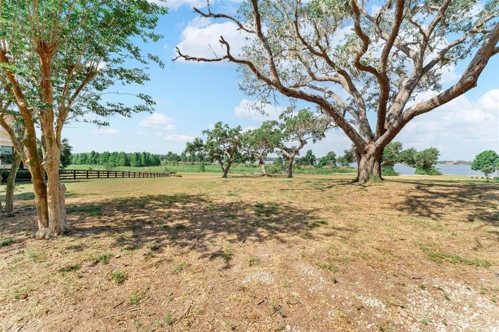 For Sale: $765,900 (1.52 acres)