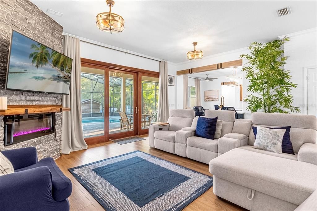 待售: $935,000 (4 贝兹, 2 浴室, 2218 平方英尺)