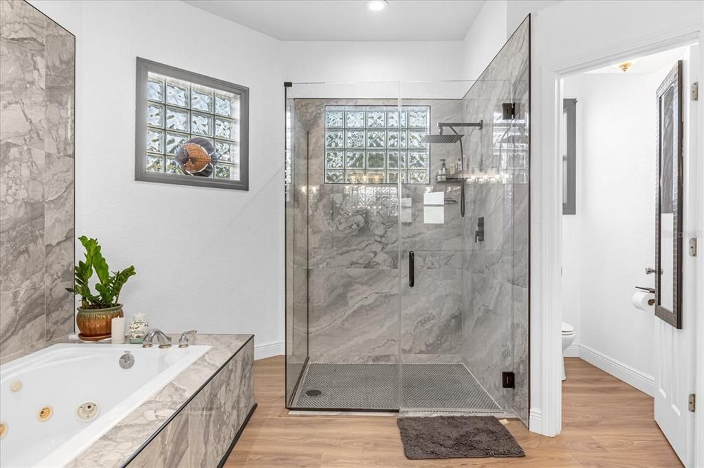 待售: $935,000 (4 贝兹, 2 浴室, 2218 平方英尺)